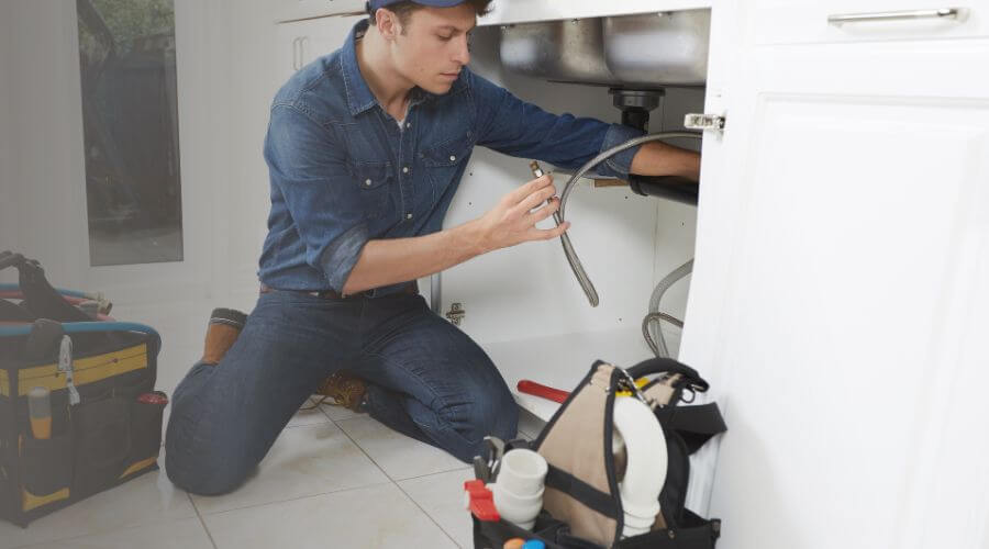 Local expert plumbing services in Seymour, MO
